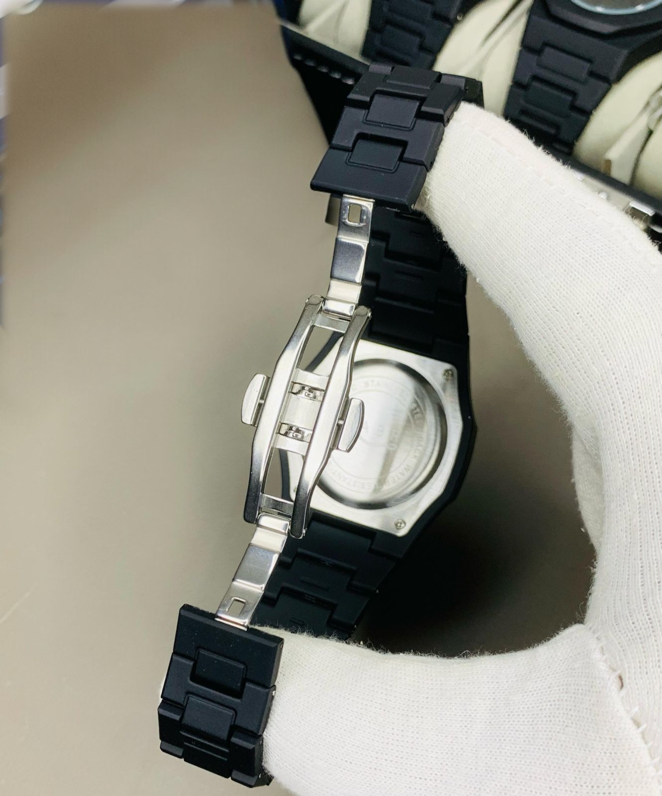MOST DEMANDING MODEL NEW ARTICLE AURA MODEL SABR WATCH FULL BLACK