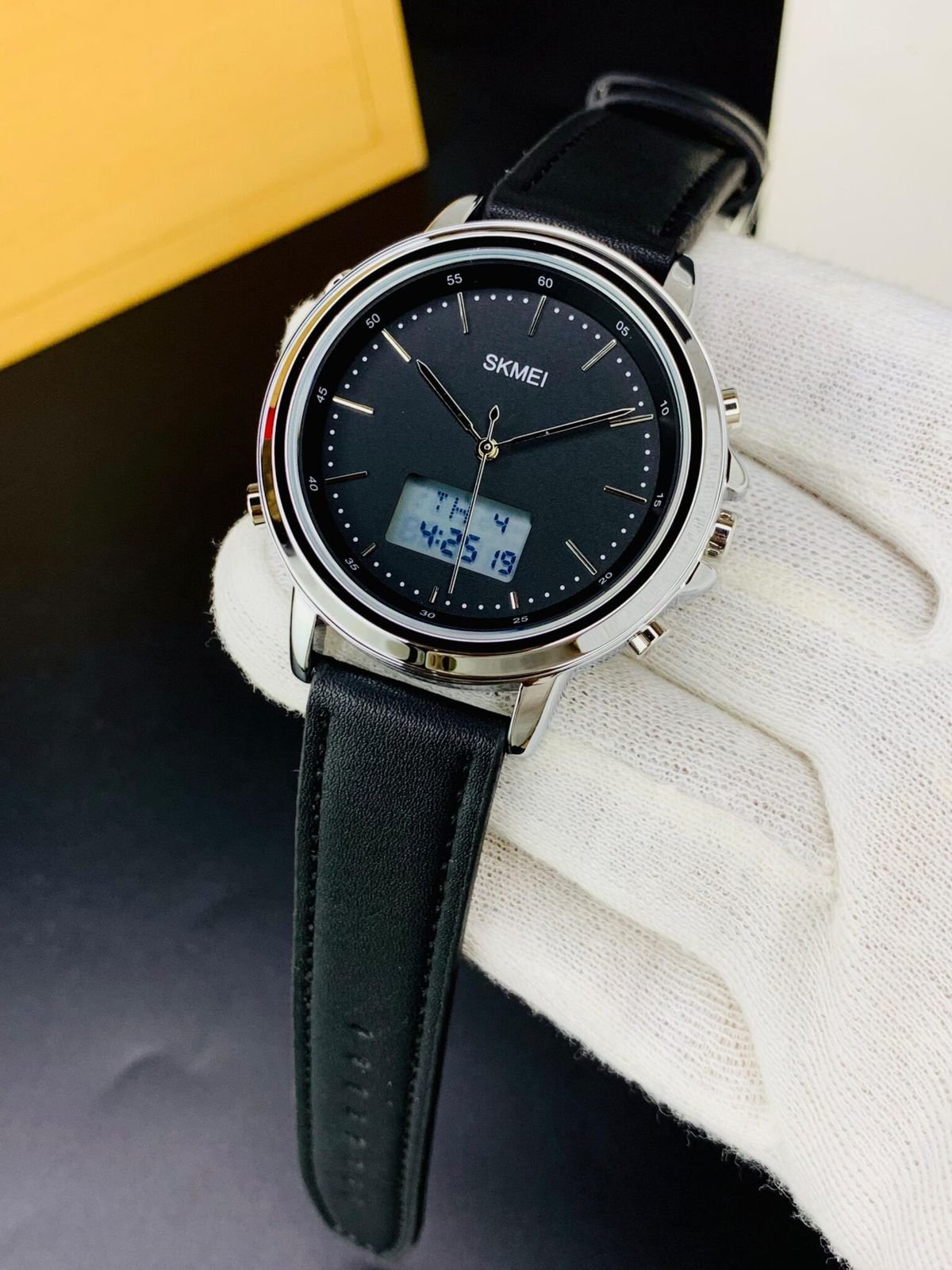 SKMEI WATCH FOR MEN'S BRANDED WATCH DUAL TIME LEATHER STRAP