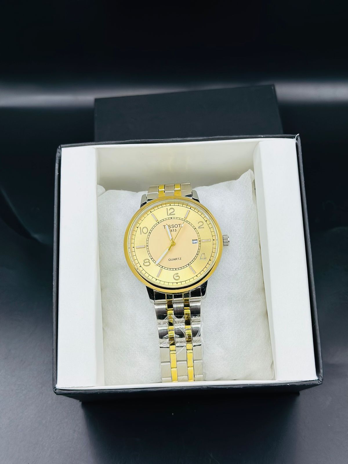 TISSOT WATCH NEW ARRIVALS; ATTRACTIVE COLORS DATE WORKING